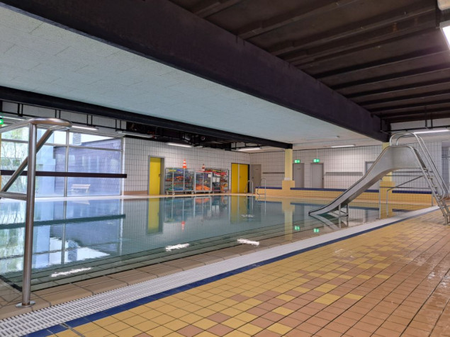 Lehrschwimmbecken vom Wahnbad in Köln Porz